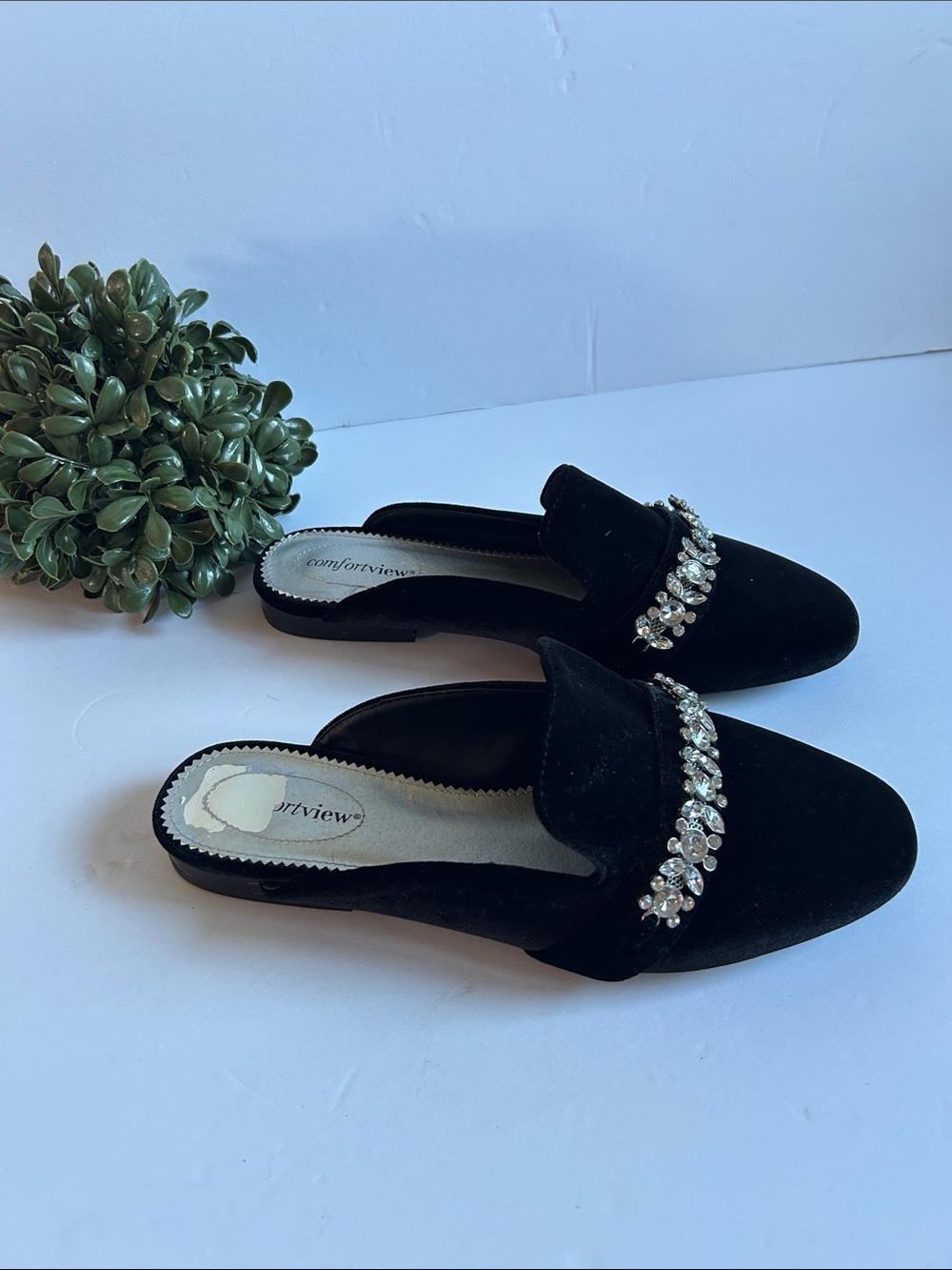 comfortview Black Velvet Slip-On Mules with Crystal Band - Picture 2 of 8